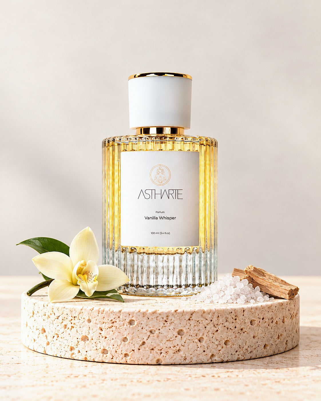 Parfum Vanilla Whisper Astharte 100 ml pe piatră de travertin, cu floare de vanilie, sare de mare și lemn de santal